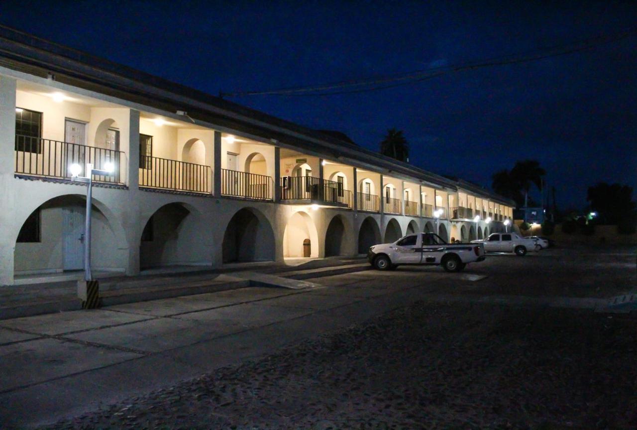 Armida Express Hotel Guaymas Ngoại thất bức ảnh