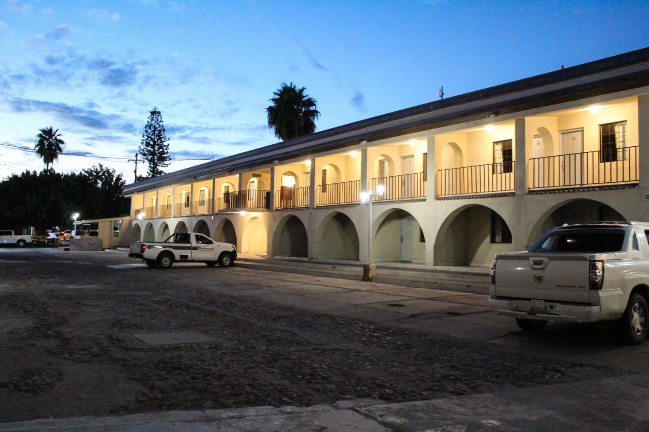 Armida Express Hotel Guaymas Ngoại thất bức ảnh