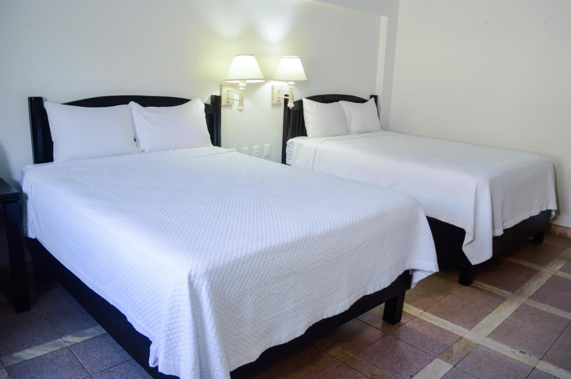 Armida Express Hotel Guaymas Ngoại thất bức ảnh